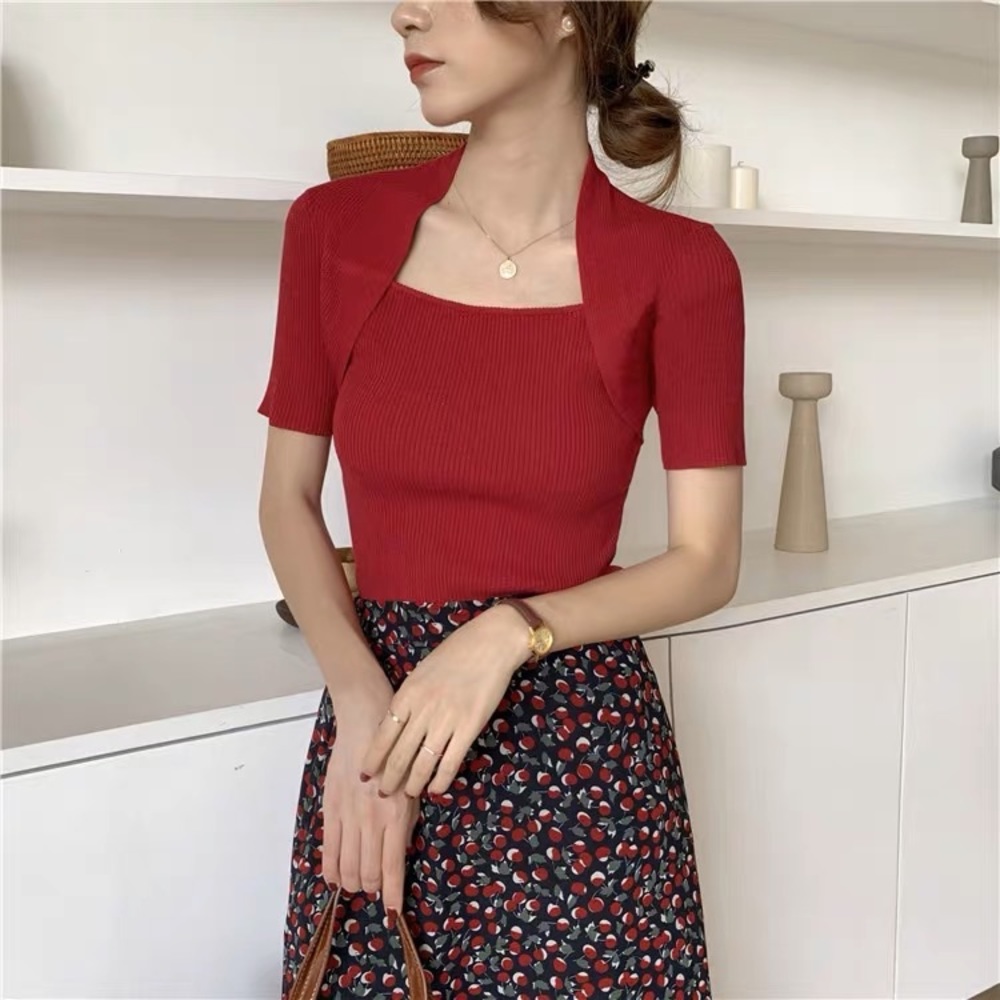 Knitting Top in Style